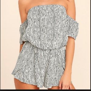 GET-TOGETHER BLACK AND WHITE STRIPED OFF-THE-SHOUL